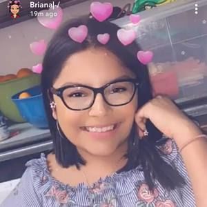 Meet your Posher, Alicia